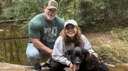 Мислят ги за баща и дъщеря, а те са щастлива семейна двойка