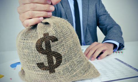 4 зодии ще забогатеят през 2026 г.: Няма да знаят какво ги е сполетяло, парите сякаш падат от небето