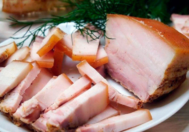 Диетолог: Малко парче сланина подобрява имунитета и либидото