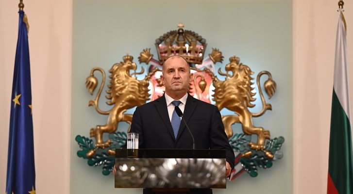 Президентът ще направи обръщение към българския народ