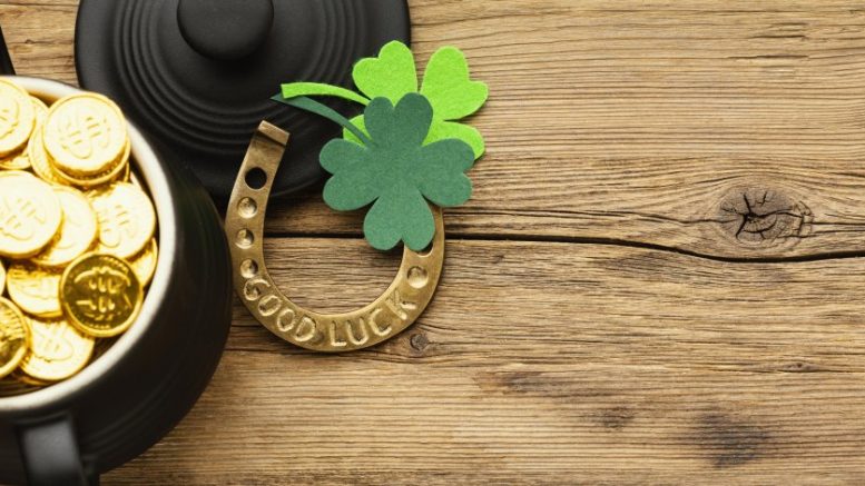 Най-накрая късметът ще им се усмихне през втората половина на месеца: 2 зодии ще бъдат уловени във водовъртежа на щастието