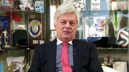 Валентин Михов на 72: Най-хубавият подарък е Любо, Петьо и Боби да оздравеят!