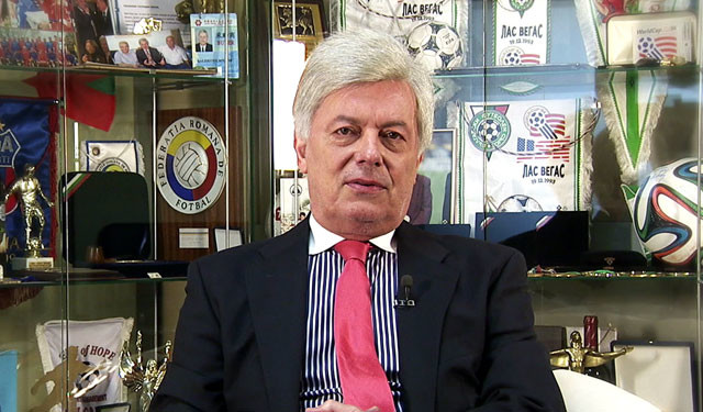 Валентин Михов на 72: Най-хубавият подарък е Любо, Петьо и Боби да оздравеят!