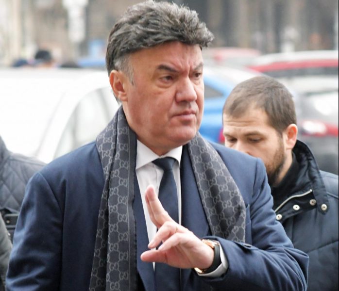 Какво е състоянието на Боби Михайлов
