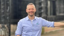 Орлин Павлов: Ще живеем по-добре и без да сме милионери, ако не се делим за партии и футбол