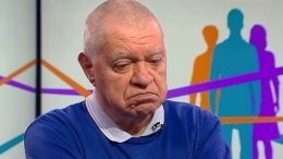 Проф. Константинов: Те нашите пенсионери банкомат не са виждали вие искате да гласуват на машини