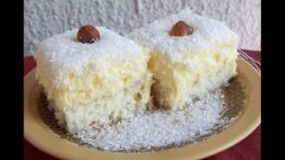 Специално за любителите на кокоса: Божествена торта Рафаело с много пухкав крем! Много лека - ядеш без угризения на съвестта: