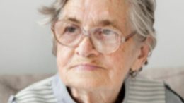 Отървете се от досадната кашлица за ден с рецептата на баба Мира върши работа ще бъдете като нови