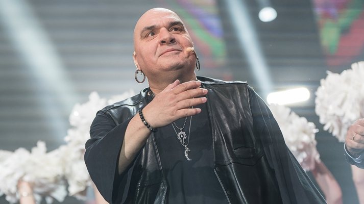 Малко преди да навърши 66: Зашиха езика на Фънки!