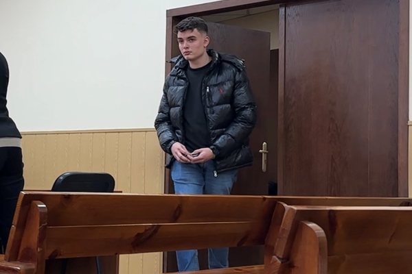 Синът на Бобоков се разкая пред съда: Искам да завърша училище и да не се връщам в съдебни зали!