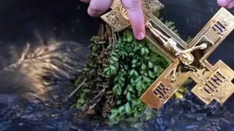 Днес е Попова Коледа! Черпят всички с кръст в името