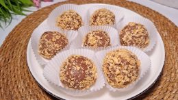 Бонбони от магазина не поглеждам! Имам ДВЕ рецепти, с които черпя и свои, и гости - едните с вкус на Роше, а другите на Трюфел