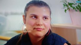 Осиновената Анджи в "Ничия земя": Мама ме риташе и пребиваше