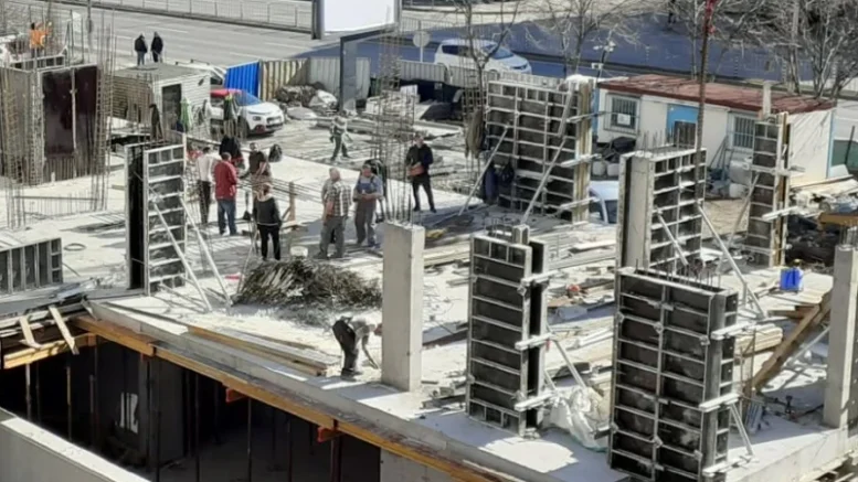 Над 120 хил. работници от Индия Непал Узбекистан Украйна и Молдова работят у нас