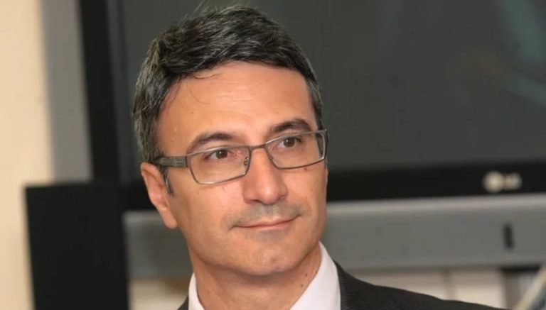 Трайков : Софтуерен глич е причината за двойните сметки за ток