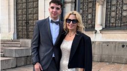 Ирина Тенчева притеснена за сина си Спас: Изпадна в шок като видя „половинката“ му за Свети Валентин! (още за драмата)