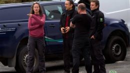 Три жени до И. Калушев - готвят, снимат, носят пари и следват учението му