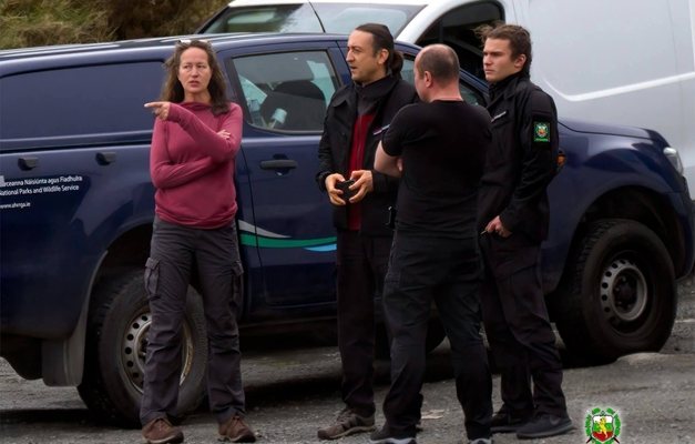 Три жени до И. Калушев - готвят, снимат, носят пари и следват учението му