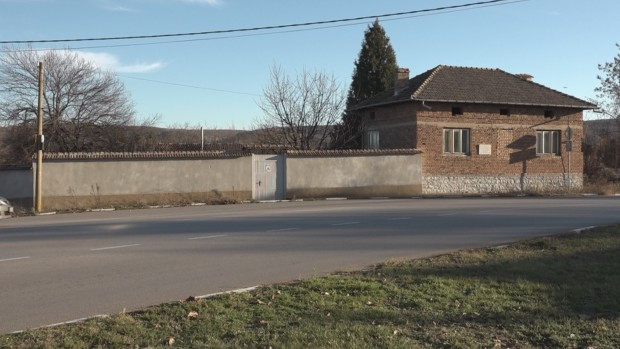 Жена от търновско село отглежда български супер храни сама и прилага "устойчиво земеделие"