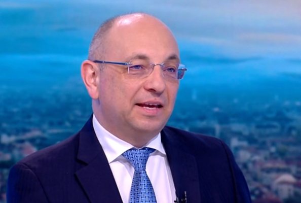 Николай Василев: Големият ръст на заплатите води до поскъпване на услугите