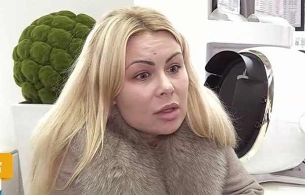 Втори салон в Бургас е снимал със скрита камера! Най-малкото заснето момиче е на 15 г.