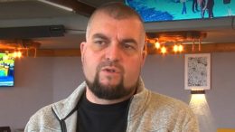 Собственик на ресторант: Всеки ще получи 20% отстъпка от сметката си при нас, ако остави телефона си на бара