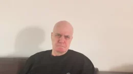 Слави T. сам като куче, по цяла нощ говори с Chat GPT