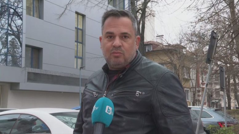 Бащата на детето починало на зъболекарски стол: Беше оставен да умре в ръцете на специализант