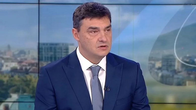 Владо Николов: Р. Радев е първият политик, който спечели доверието ми