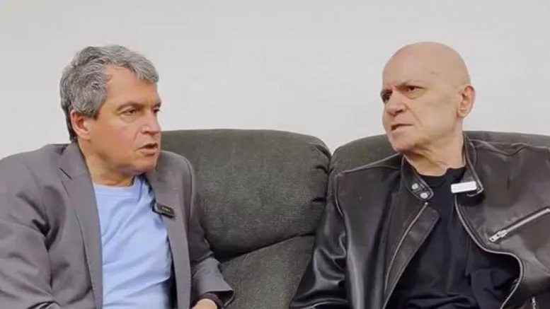 Защо Слави Т. прилича на 70-годишен дядка?