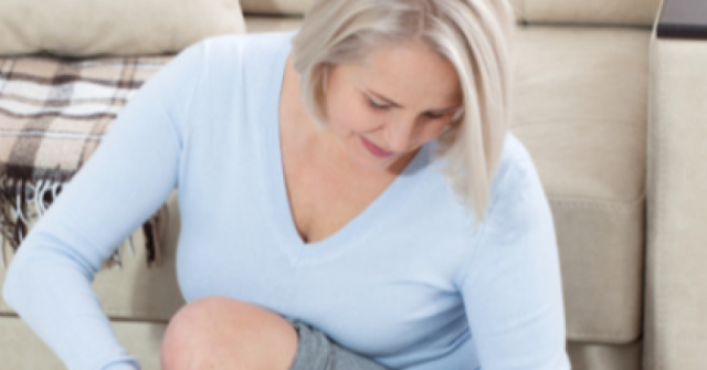 Огледайте добре краката си: Този знак показва че холестеролът ви е опасно висок!