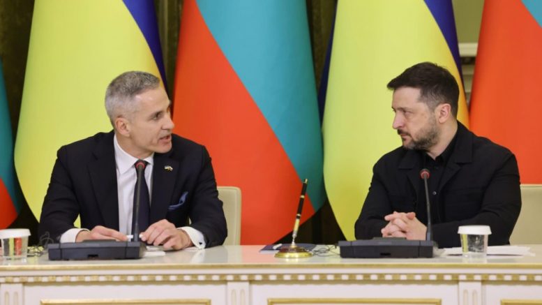 Не се радвай на нов шеф и младо прасе, не се знае каква свиня ще излезе накрая