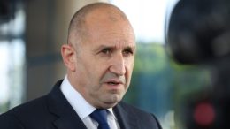 "От кухнята" на Брюксел: България е тежко зависима от еврофондовете и "следващият приятел на Путин" ще внимава