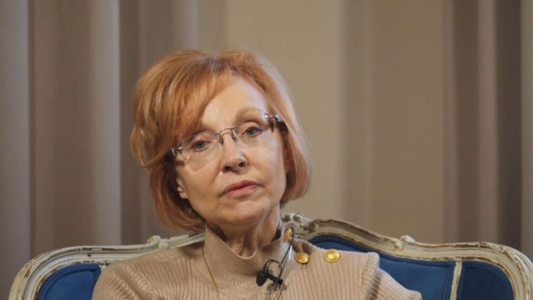 Астрологът Мира Кунева: Трудностите за Радев започват съвсем скоро