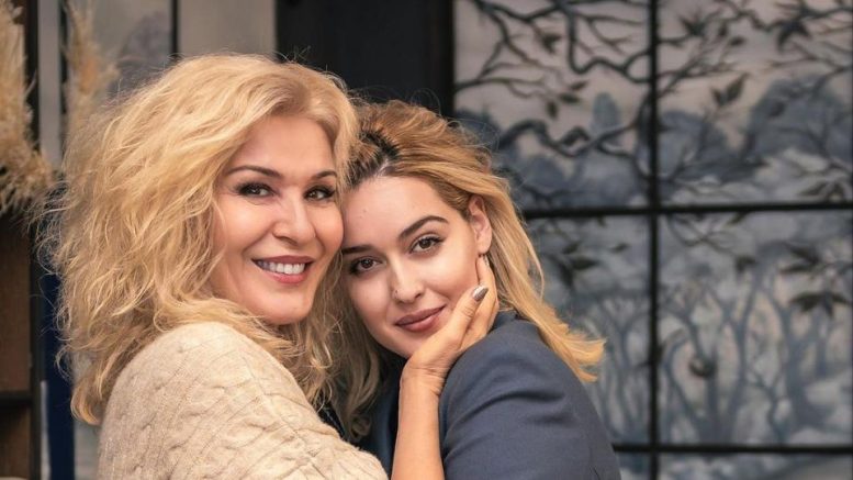 Гала в паника за здравето на дъщеря си Мари