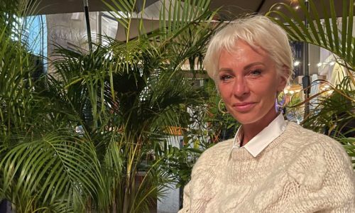 Нана Гладуиш сложи край на борбата и напусна „Една от 8“