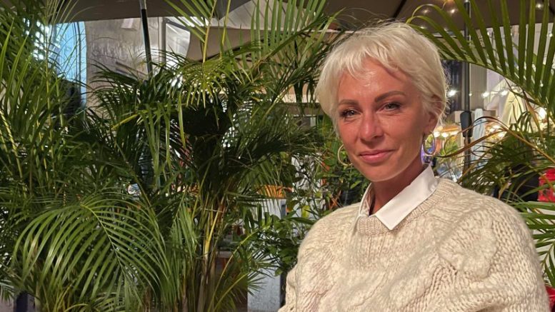 Нана Гладуиш сложи край на борбата и напусна „Една от 8“