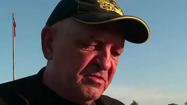 Взеха книжката на шофьор заради закон, който още не е бил в сила