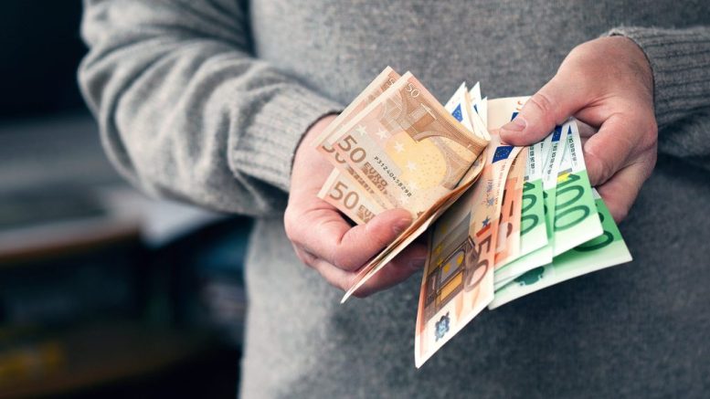 Тези зодии се изстрелват в кариерата! Голям пробив и пари