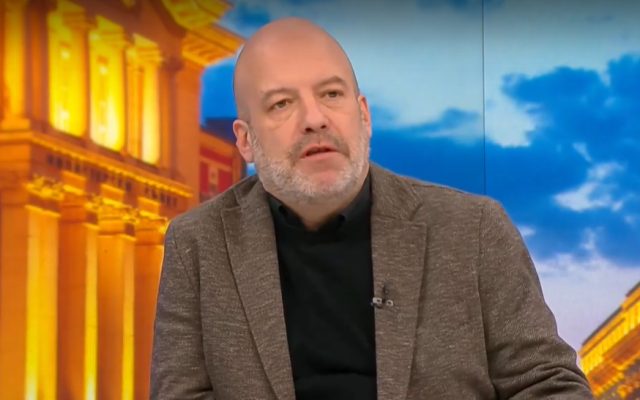 Иво Сиромахов: Изгонете родителите от училищата!