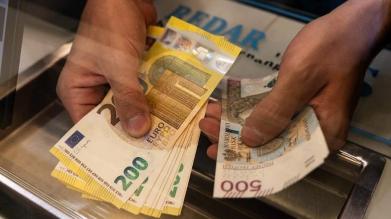 Едно безплатно заявление до НОИ може да донесе по-висока пенсия от автоматичното преизчисляване