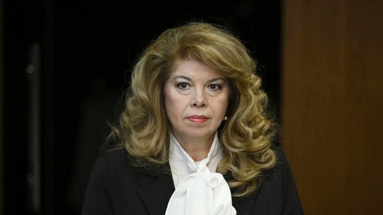 Йотова: Не е нормално държава, която произвежда, да има космически цени на основни плодове и зеленчуци